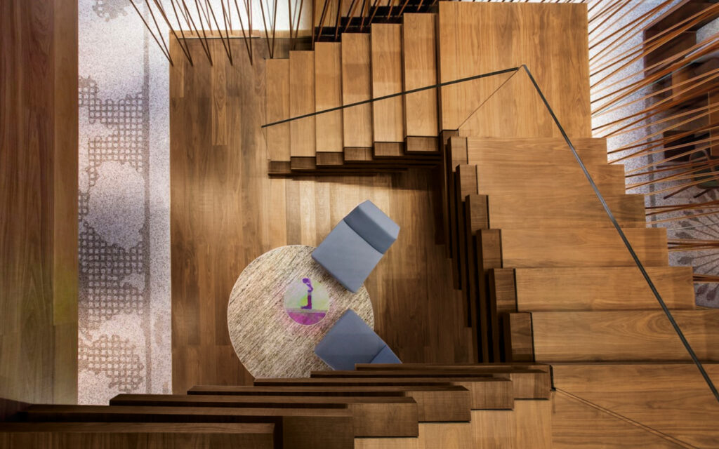 Lamine Parke Merdiven: Estetik Ve Dayanıklılık 9 Cp Parquet Walnut Massive Parke 4.jpg 4
